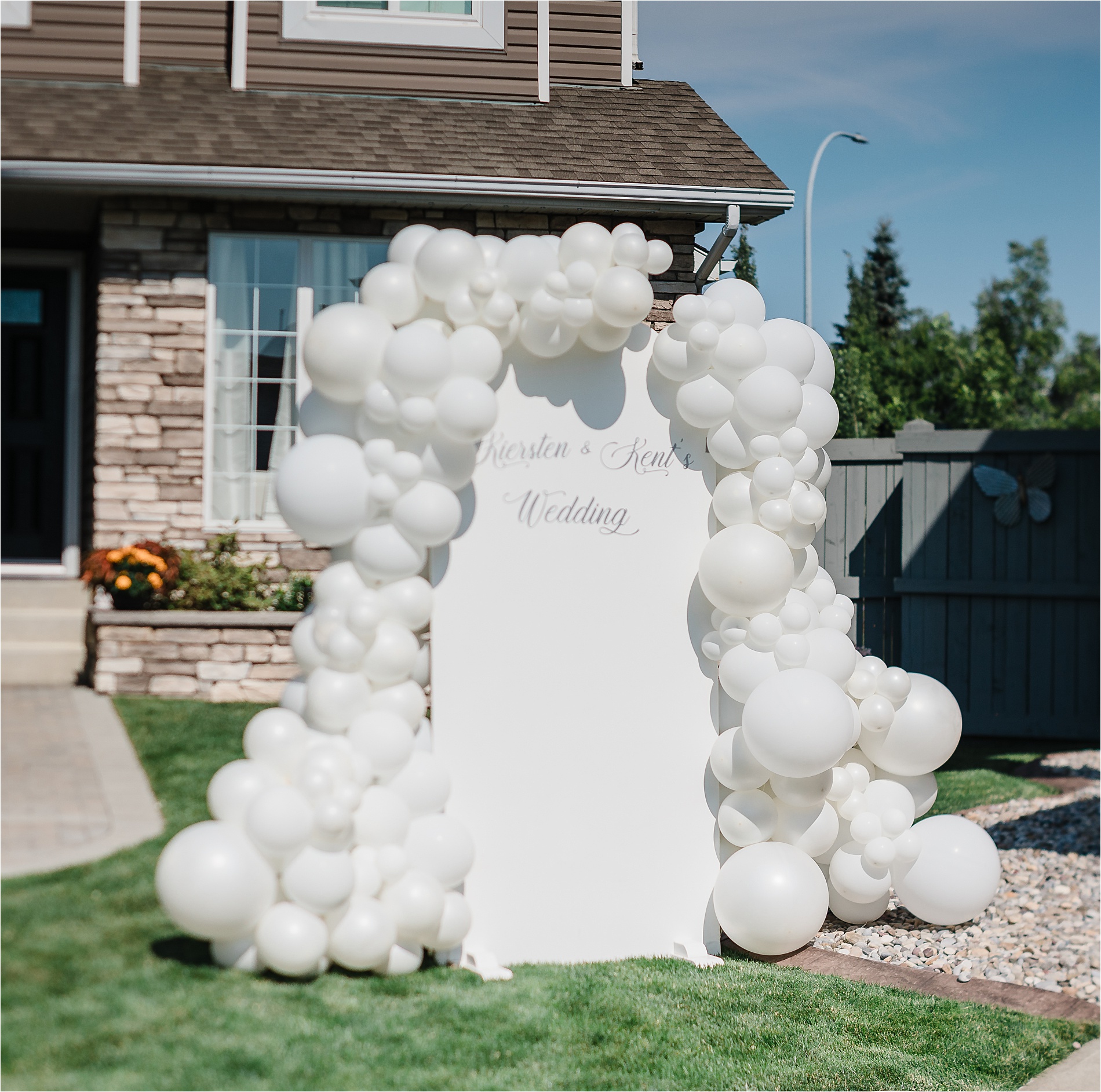 Boomballoon edmonton decor event wedding couples dani alyssa photography reception ideas (1)