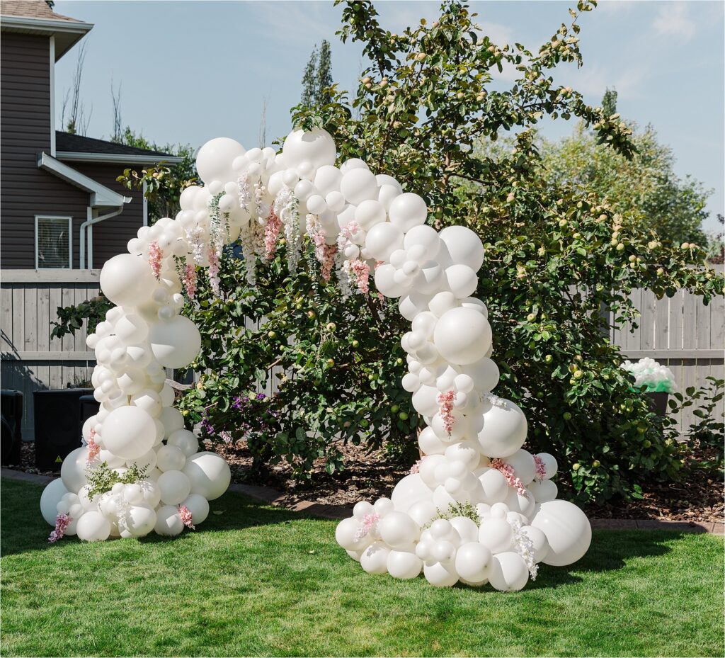 Boomballoon edmonton decor event wedding couples dani alyssa photography reception ideas (2)