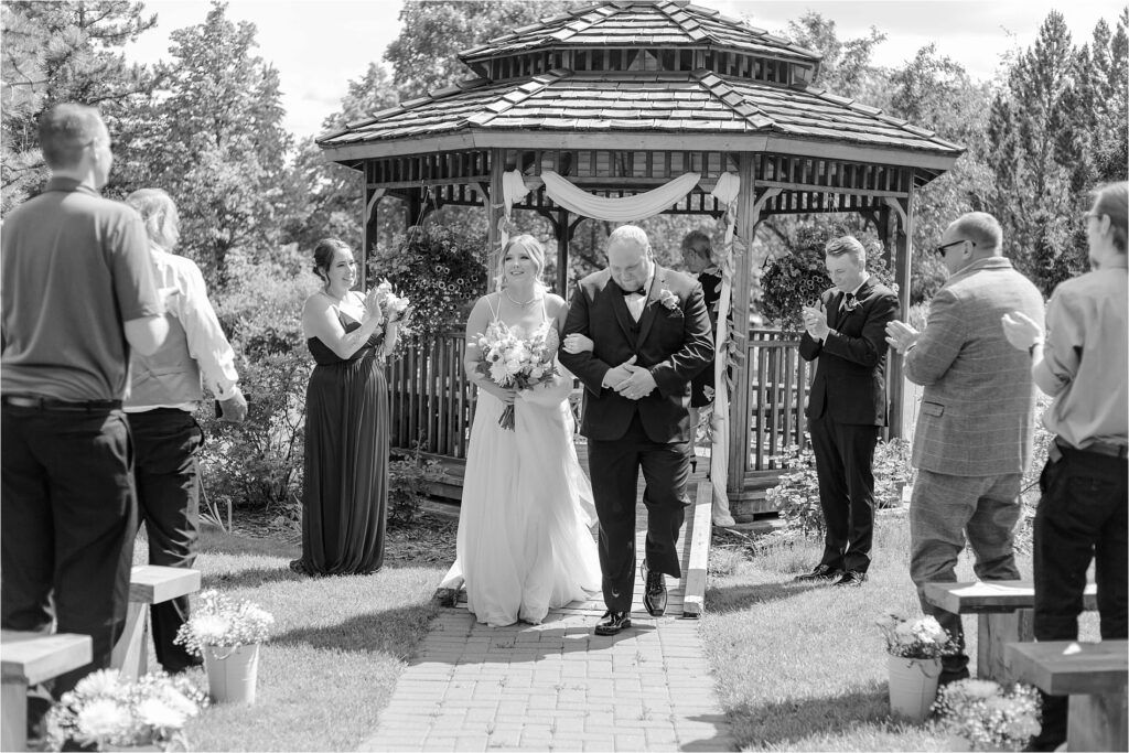 Sherwood park alberta edmonton dani alyssa photography wedding couples photo (8)